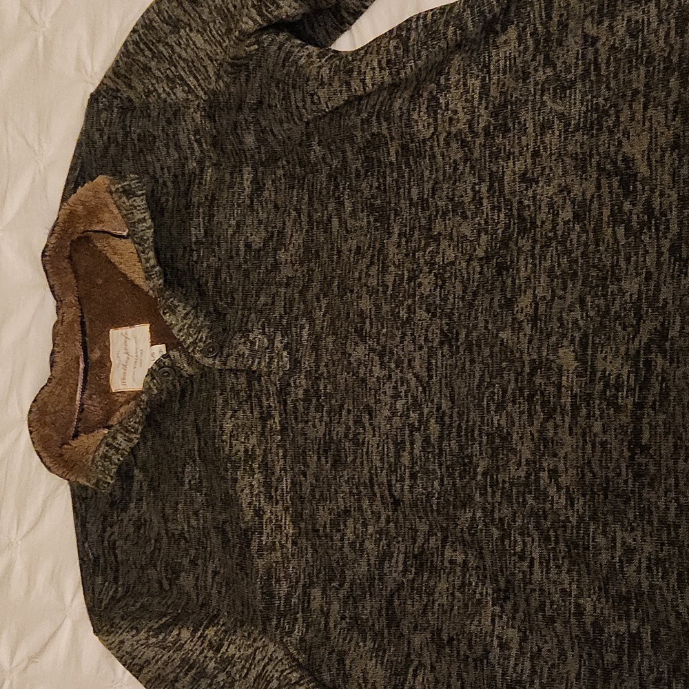 Green Quarter Button Sweater - Picture 2 of 6